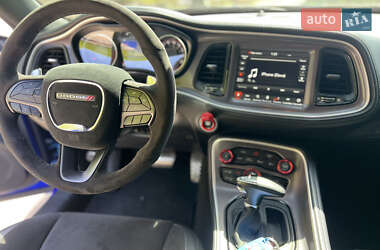 Купе Dodge Challenger 2022 в 