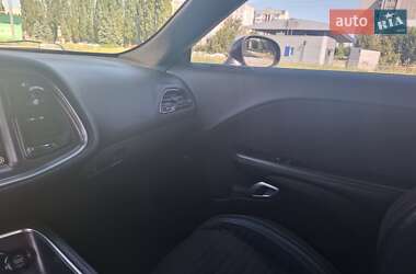 Купе Dodge Challenger 2017 в 