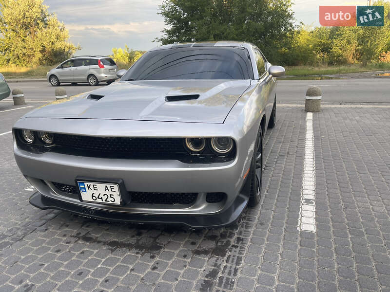 Купе Dodge Challenger 2015 в Каменском фото 9 Купе Dodge Challenger 2015 в Каменском