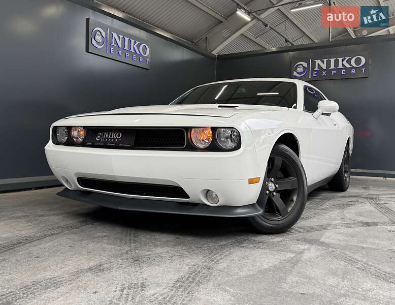 Dodge Challenger 2013