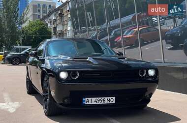 Купе Dodge Challenger 2017 в Киеве