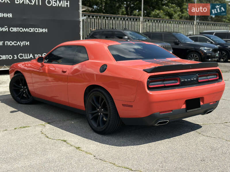 Купе Dodge Challenger 2016 в Харькове