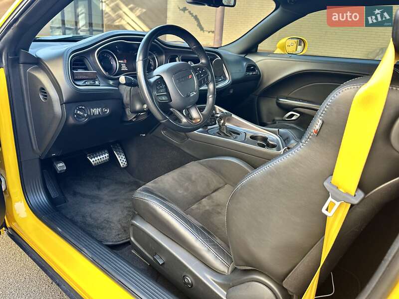 Купе Dodge Challenger 2020 в Киеве