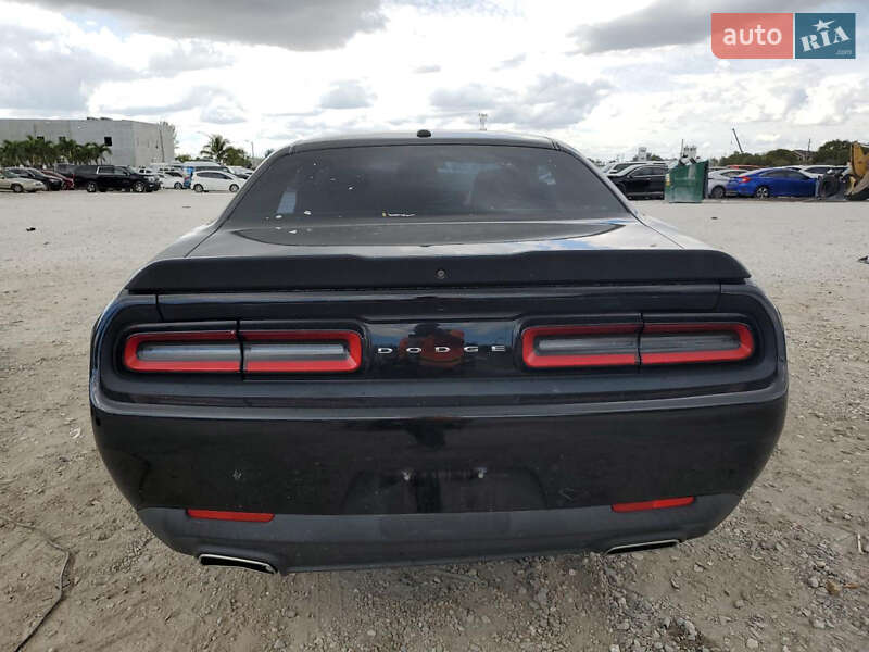 Купе Dodge Challenger 2018 в Одессе