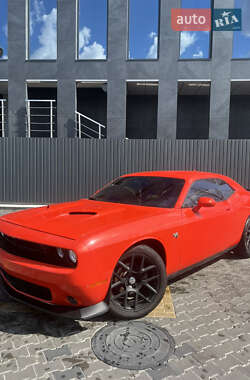 Купе Dodge Challenger 2016 в Києві