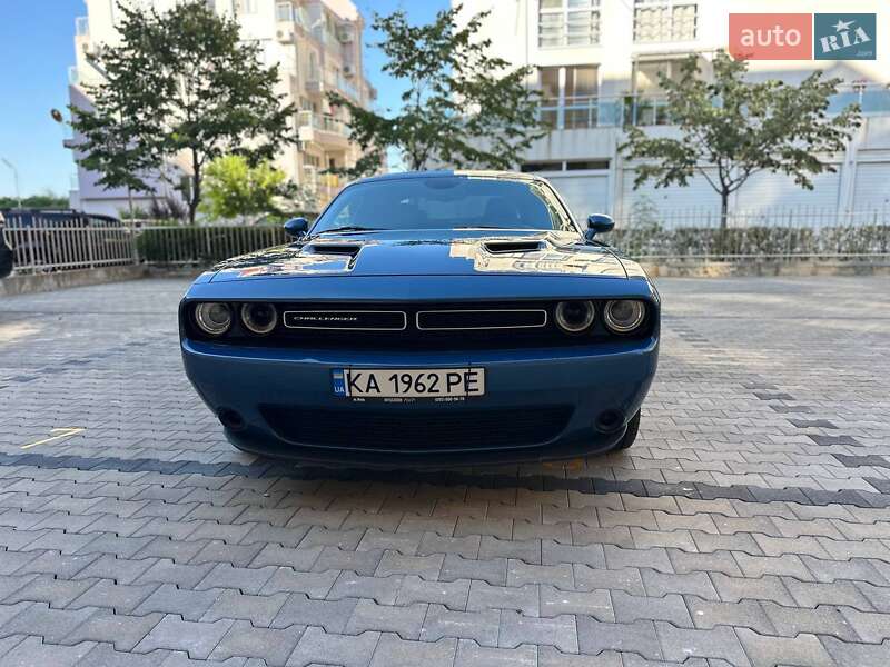 Dodge Challenger 2021