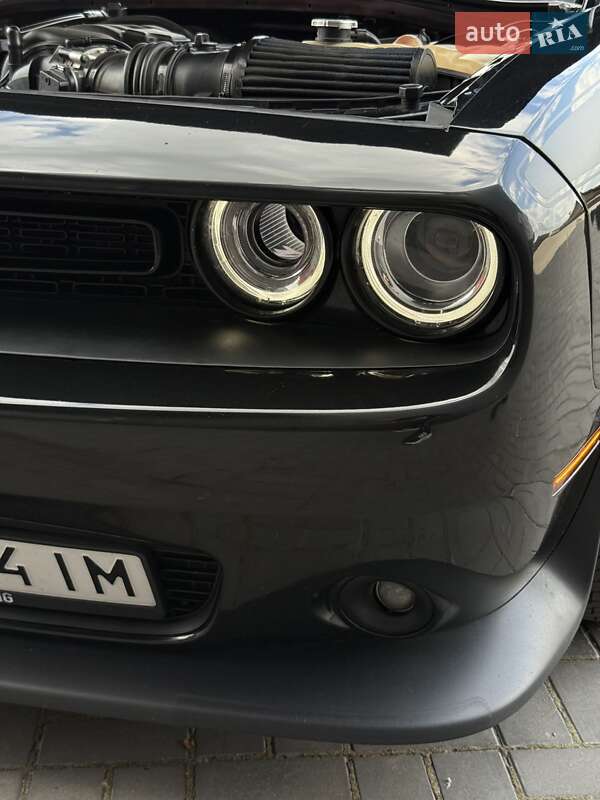Купе Dodge Challenger 2019 в Киеве
