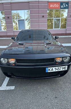 Купе Dodge Challenger 2013 в 