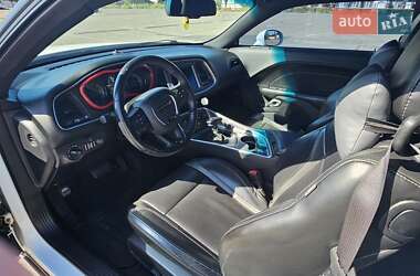Купе Dodge Challenger 2016 в 