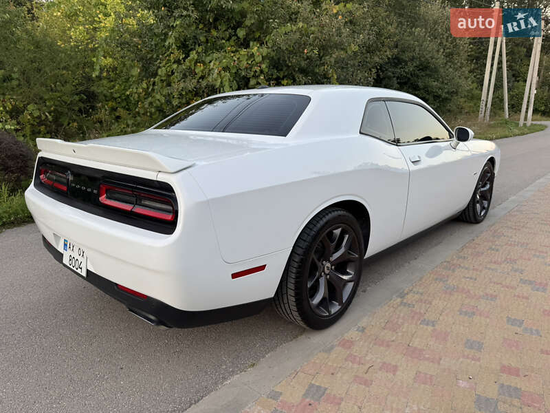 Купе Dodge Challenger 2019 в Харкові