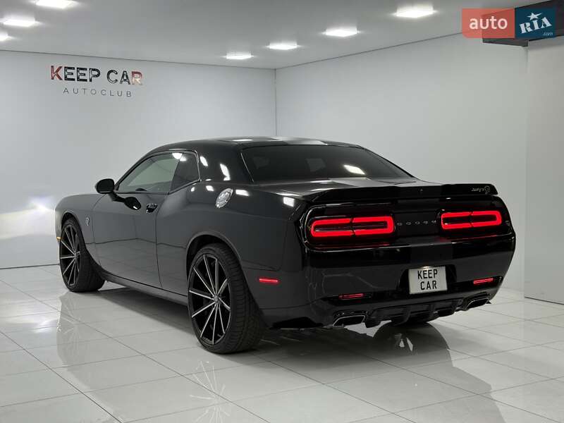 Купе Dodge Challenger 2017 в Одесі