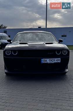 Купе Dodge Challenger 2015 в Ровно