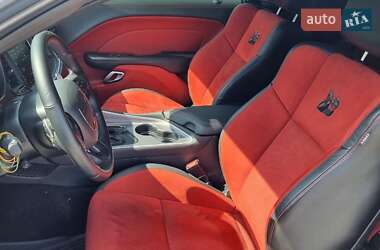 Купе Dodge Challenger 2021 в 