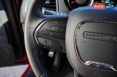 Купе Dodge Challenger 2019 в 