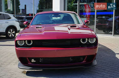 Купе Dodge Challenger 2019 в 