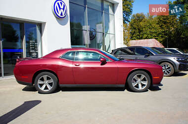 Купе Dodge Challenger 2019 в 
