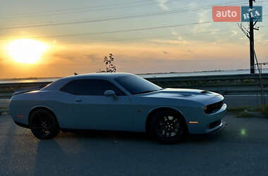 Купе Dodge Challenger 2021 в 