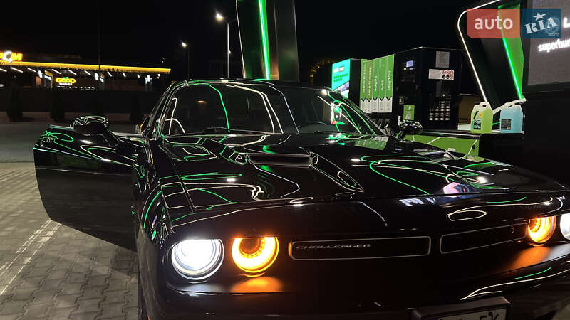 Купе Dodge Challenger 2018 в Тернополе фото 31 Купе Dodge Challenger 2018 в Тернополе
