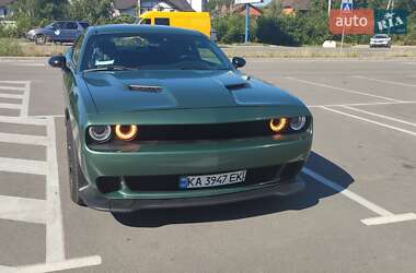 Купе Dodge Challenger 2017 в Вишневому