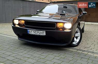 Купе Dodge Challenger 2014 в 
