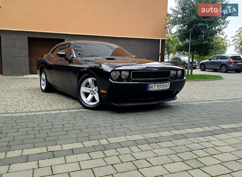 Купе Dodge Challenger 2014 в Ивано-Франковске фото 11 Купе Dodge Challenger 2014 в Ивано-Франковске