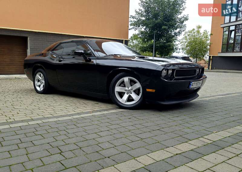 Купе Dodge Challenger 2014 в Ивано-Франковске фото 15 Купе Dodge Challenger 2014 в Ивано-Франковске