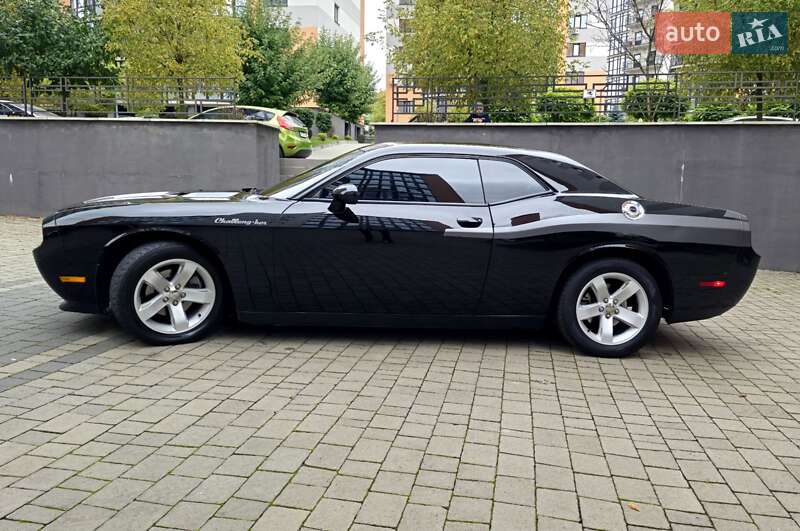 Купе Dodge Challenger 2014 в Ивано-Франковске фото 24 Купе Dodge Challenger 2014 в Ивано-Франковске
