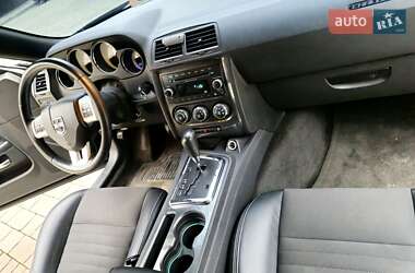 Купе Dodge Challenger 2014 в 