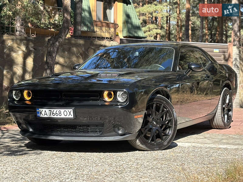 Dodge Challenger 2021