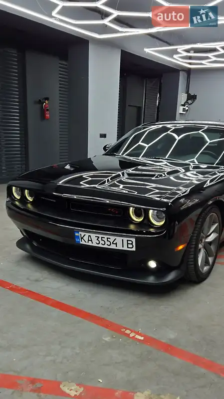 Dodge Challenger