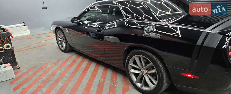 Купе Dodge Challenger 2017 в Днепре