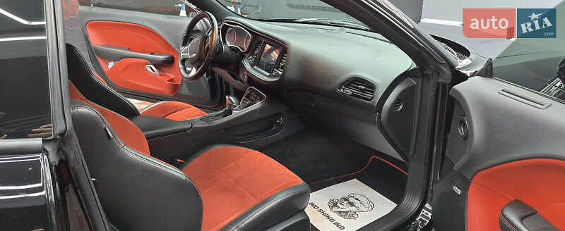 Купе Dodge Challenger 2017 в Днепре