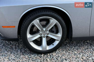 Купе Dodge Challenger 2015 в 