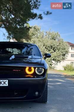Купе Dodge Challenger 2017 в 
