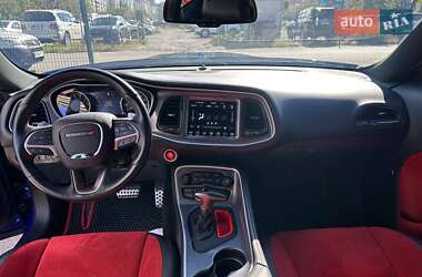 Купе Dodge Challenger 2019 в 