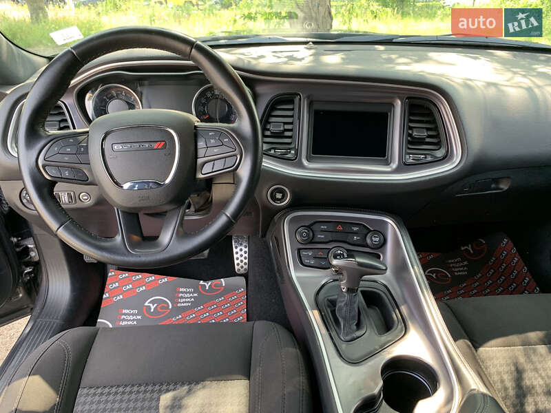 Купе Dodge Challenger 2020 в Киеве