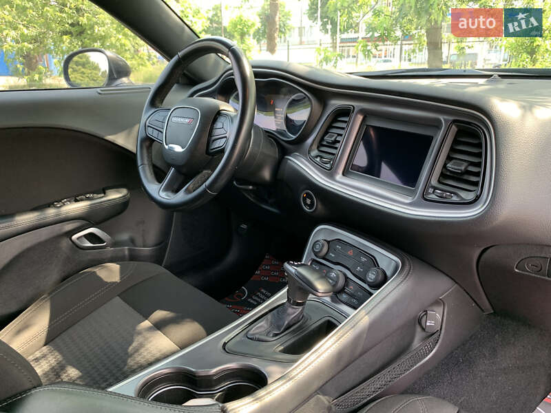 Купе Dodge Challenger 2020 в Киеве