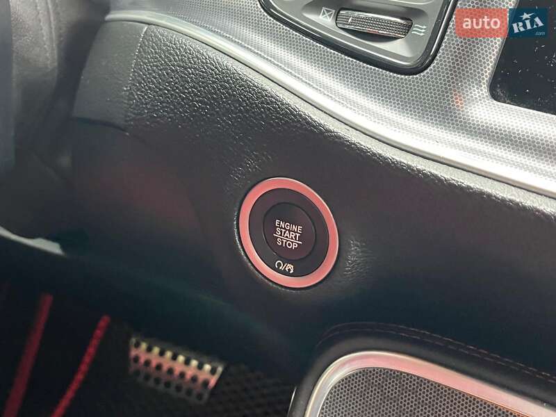 Купе Dodge Challenger 2018 в Киеве