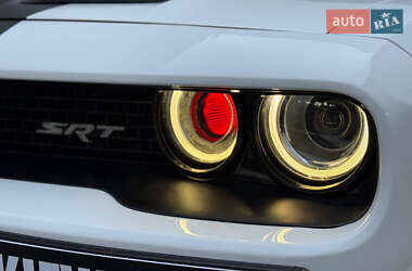 Купе Dodge Challenger 2019 в 
