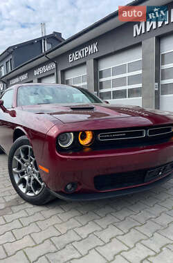 Купе Dodge Challenger 2017 в Львові