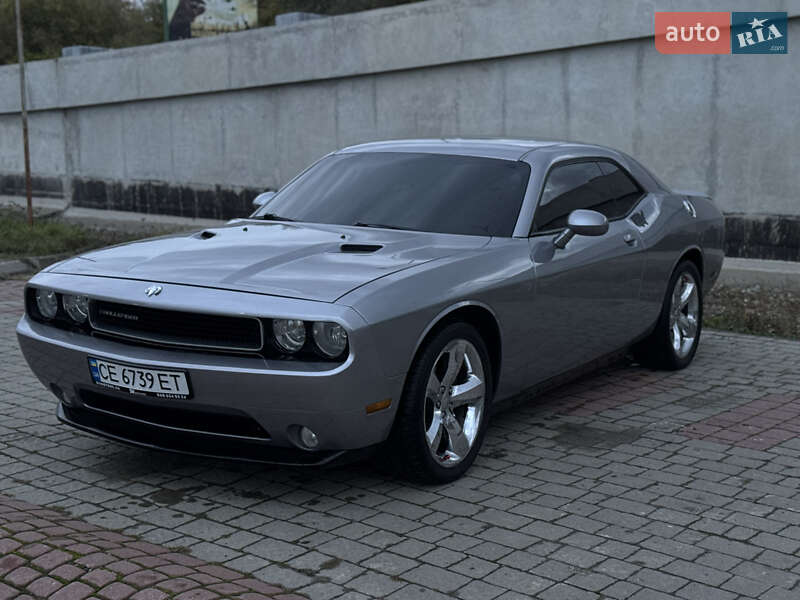 Купе Dodge Challenger 2013 в Ивано-Франковске