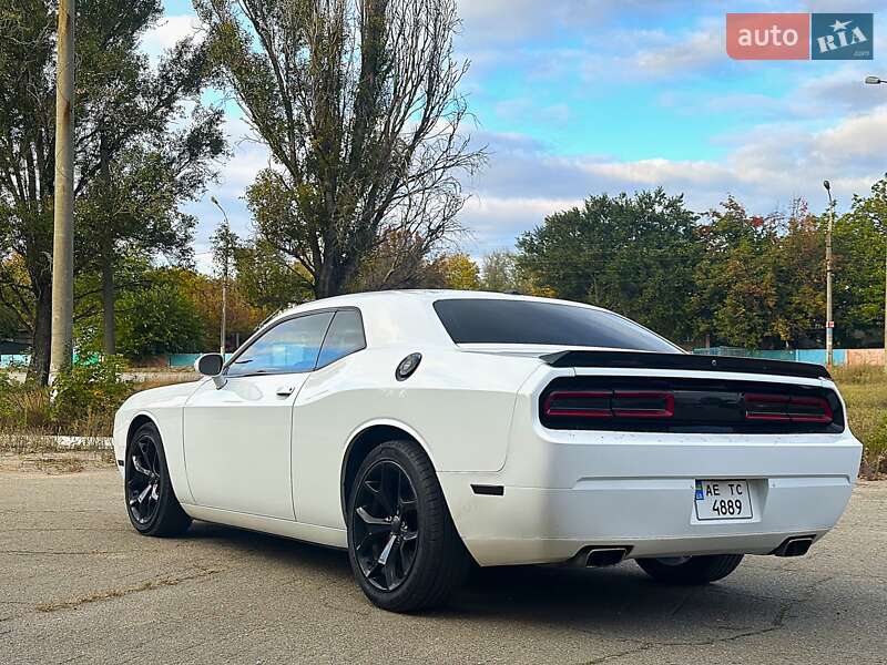 Купе Dodge Challenger 2014 в Кам'янському фото 4 Купе Dodge Challenger 2014 в Кам'янському