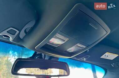 Купе Dodge Challenger 2017 в 
