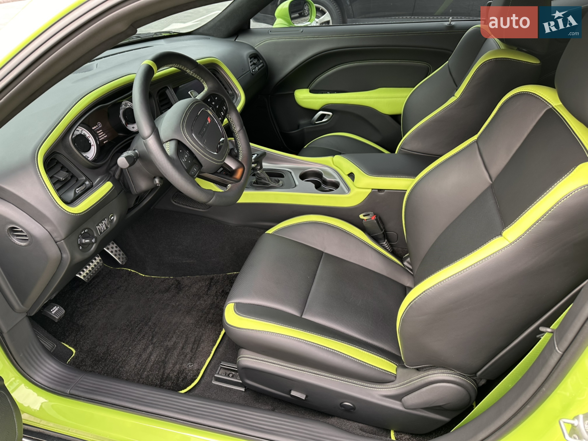 2023 Dodge Challenger - мініатюра 19