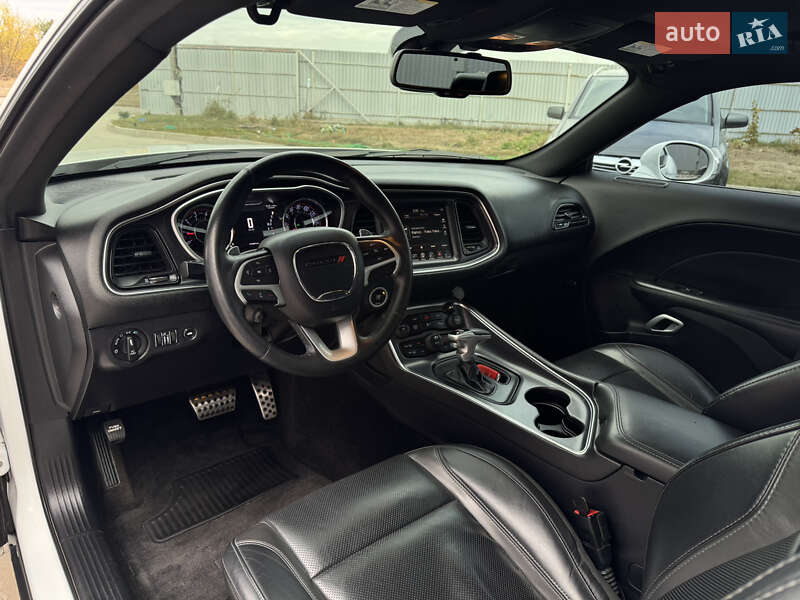 Купе Dodge Challenger 2014 в Лубнах фото 26 Купе Dodge Challenger 2014 в Лубнах