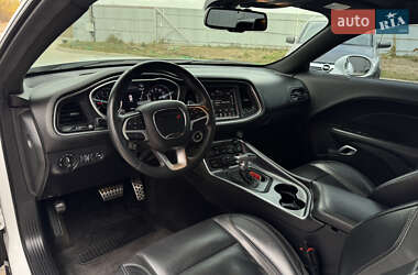 Купе Dodge Challenger 2014 в 