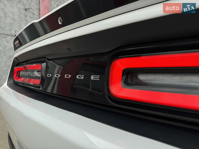 Купе Dodge Challenger 2014 в Лубнах фото 47 Купе Dodge Challenger 2014 в Лубнах