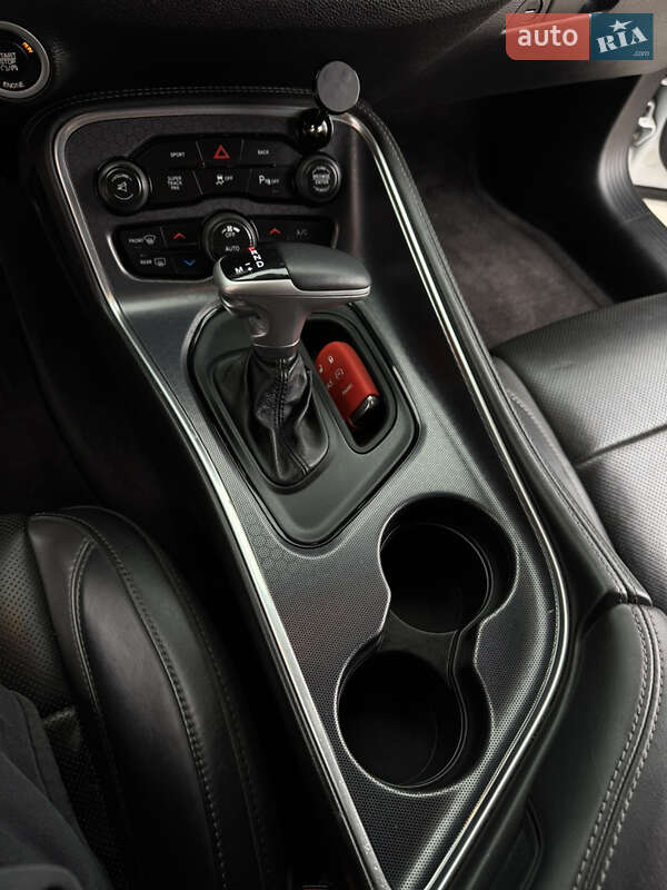 Купе Dodge Challenger 2014 в Лубнах фото 59 Купе Dodge Challenger 2014 в Лубнах