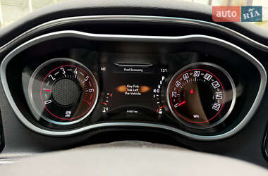 Купе Dodge Challenger 2016 в  фото 19 Купе Dodge Challenger 2016 в
