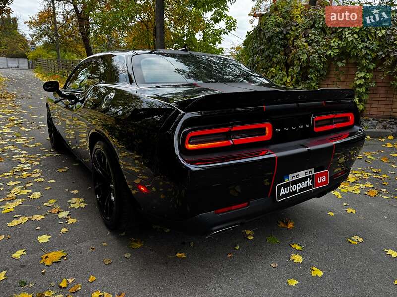 Купе Dodge Challenger 2022 в Киеве фото 9 Купе Dodge Challenger 2022 в Киеве